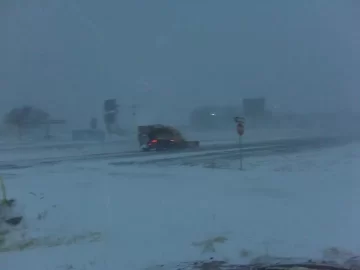 [Hearth.com] Blizzard 2011:  Gettin' out the door!