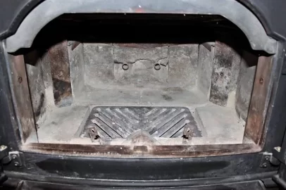 [Hearth.com] $1400 Isle Royal + pipe is it worth it ? Merged with stove now cleaned.