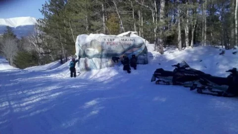 [Hearth.com] RE: Pics from some recent Maine snowmobiling trips