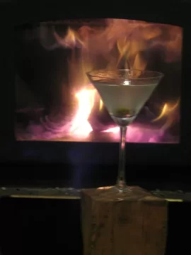 [Hearth.com] Here's to Gamma!  It's another Martini Monday
