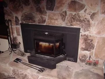 [Hearth.com] Two stoves, same conditions, different problems