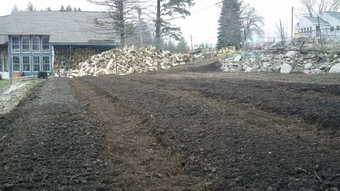 [Hearth.com] Where/When to add the compost?