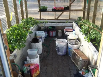 [Hearth.com] Greenhouse update pics