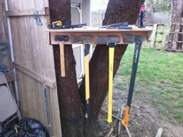 [Hearth.com] Tool Rack