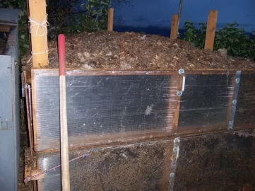 [Hearth.com] 2011 Alaska compost pictures
