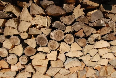 [Hearth.com] How does humidity effect seasoning?