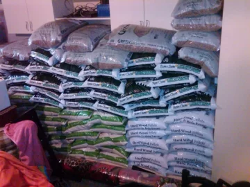 [Hearth.com] Finally - Home Depot Salem NH - MWPs & Stove Chow !! Pellet Pig Time - Only 6 hrs !!! More back in N