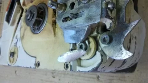 [Hearth.com] Chain catch question.