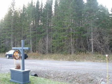 [Hearth.com] A different type of wood shelter..