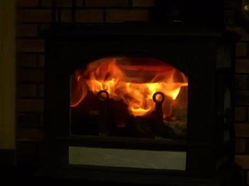 [Hearth.com] Another Firestarting Technique (pics)