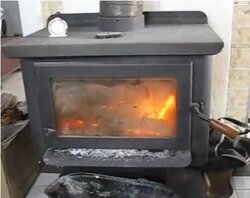 Good Winter Wood Pellet Stove Video - Can anyone ID the Stoves?