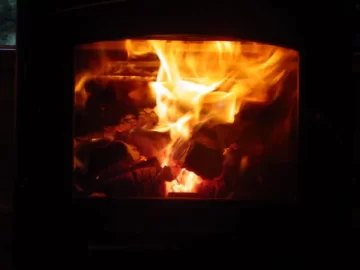 [Hearth.com] Englander 30 NC...in action....