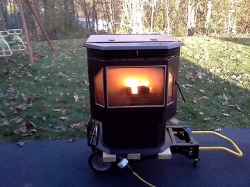 [Hearth.com] Hmm, can't get backyard any warmer
