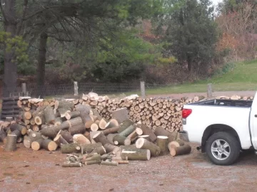 [Hearth.com] Another load, a little more splitting and stacking. Nice weather.