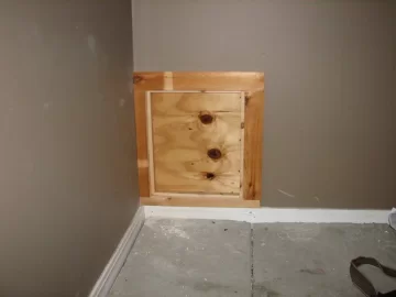 [Hearth.com] Wood Door