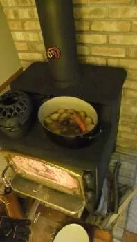 [Hearth.com] Good cook on the Lopi Sunday