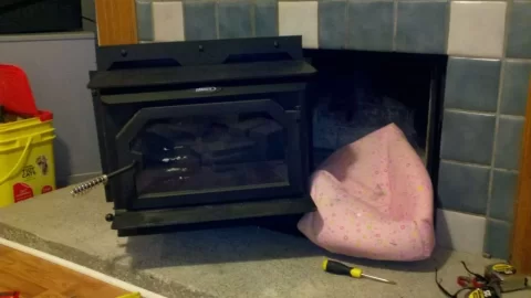 [Hearth.com] Well, my Country Stove Performer 210 is in!!! Pics included