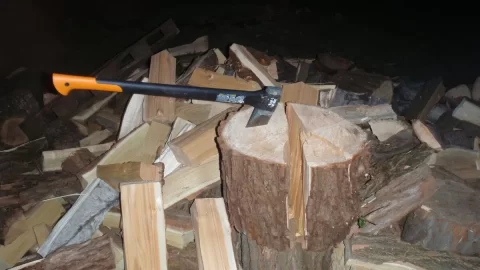 [Hearth.com] scrounged woodpile pics