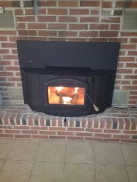 [Hearth.com] Napoleon 1402 Insert installed!