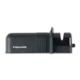 [Hearth.com] Fiskars Sharpener $7.49 @ Amazon