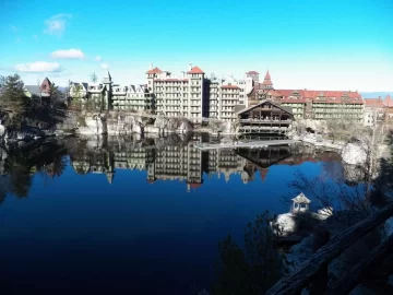[Hearth.com] MoHonk Mt House,  New Paltz NY