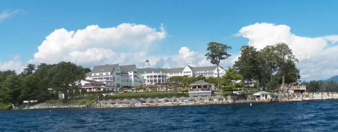[Hearth.com] MoHonk Mt House,  New Paltz NY