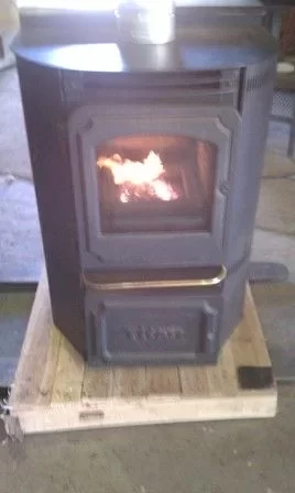 [Hearth.com] From Logs to Pellets - A nice story about the old Pellet Master with the rotating ring around the cr