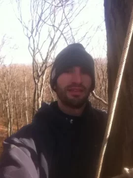 [Hearth.com] Some tree climbing