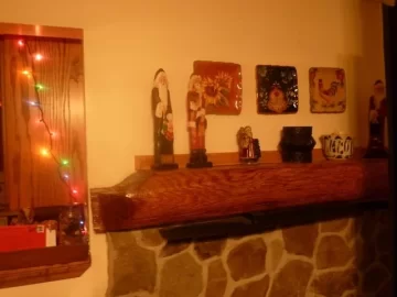 [Hearth.com] old growth mantel