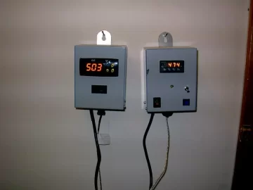 [Hearth.com] Thermostatically controlled blowers