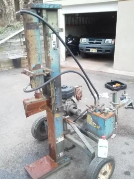 [Hearth.com] Identifying log splitter