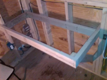 [Hearth.com] $7 amd 2.5 Hours to make a work table for the shed!! See pics