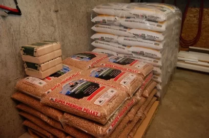 [Hearth.com] post your pellet stash pics!!