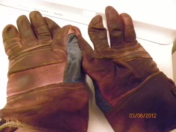 [Hearth.com] Cutting Gloves