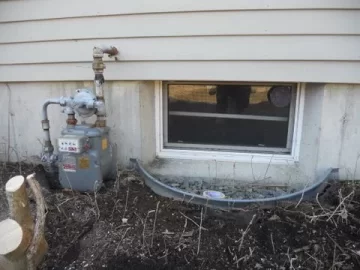 [Hearth.com] venting out basement window