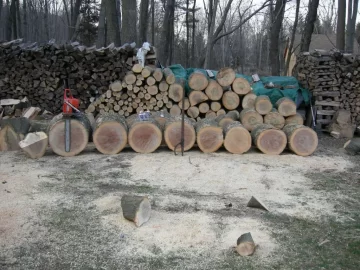 [Hearth.com] Bucked and ready to split
