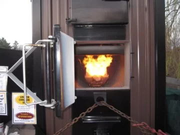 [Hearth.com] Other boiler pics from NE Biomass Show