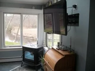 [Hearth.com] TV near Stove