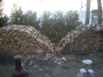 [Hearth.com] Completing the Wall