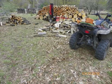 [Hearth.com] Finally got started with the splitting today