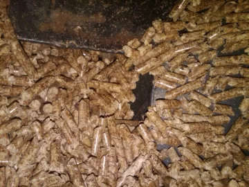 [Hearth.com] Englander 25-PDV Hopper Feeding Efficiency