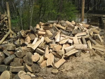[Hearth.com] Finally got most of my splitting done