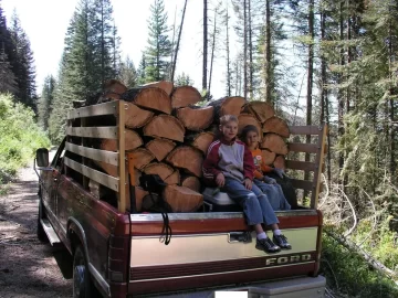 [Hearth.com] Would this make a good firewood rig:  90 F250