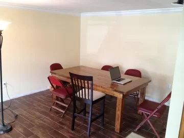 [Hearth.com] Farmhouse Table Finished