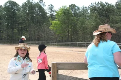 [Hearth.com] Judging A Horse Show Sunday..