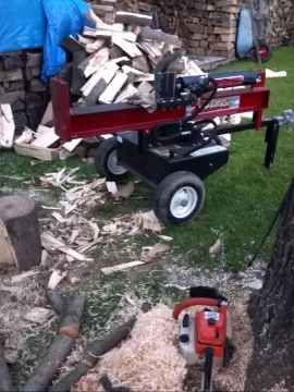 [Hearth.com] Splitting some norway maple