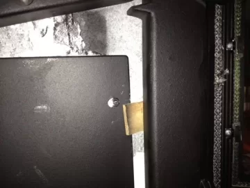 [Hearth.com] What the heck is this doing inside my new Heritage?