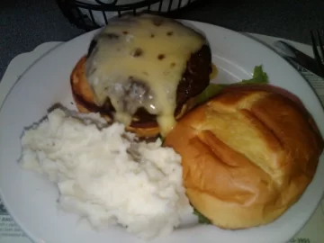 [Hearth.com] Is anyone just hankering for a Death By Burger!