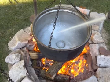 [Hearth.com] Too dang hot to cook inside tonight!