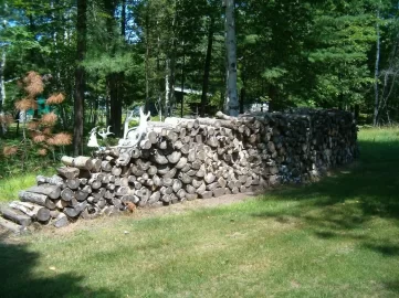 [Hearth.com] VACATION WOODPILE GAZING